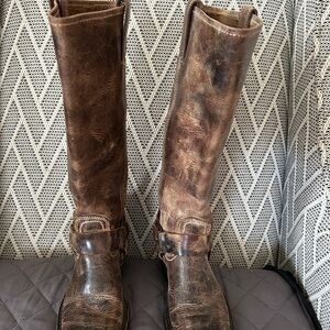 Frye Harness Size 7M Boot